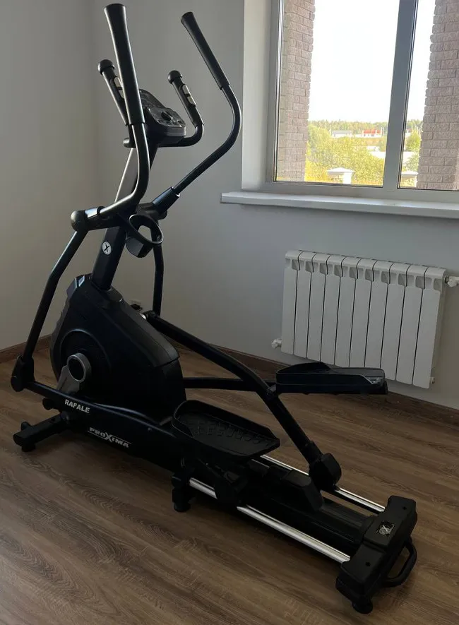 Proxima Rafale эллиптический тренажер